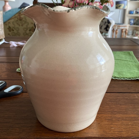 Hand made Large Fruit and Floral vase by Graziano from Casey Pottery TX. EUC - Picture 8 of 11